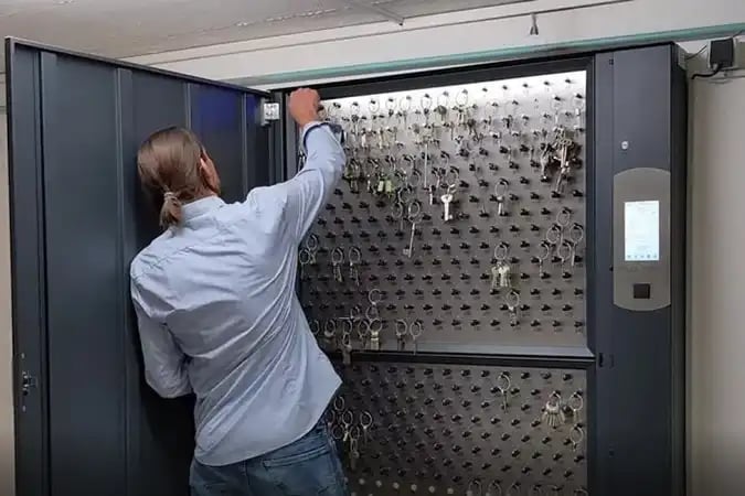 ecossystems-kunden-stadt-blaubeuren-schlüsselentnahme-675