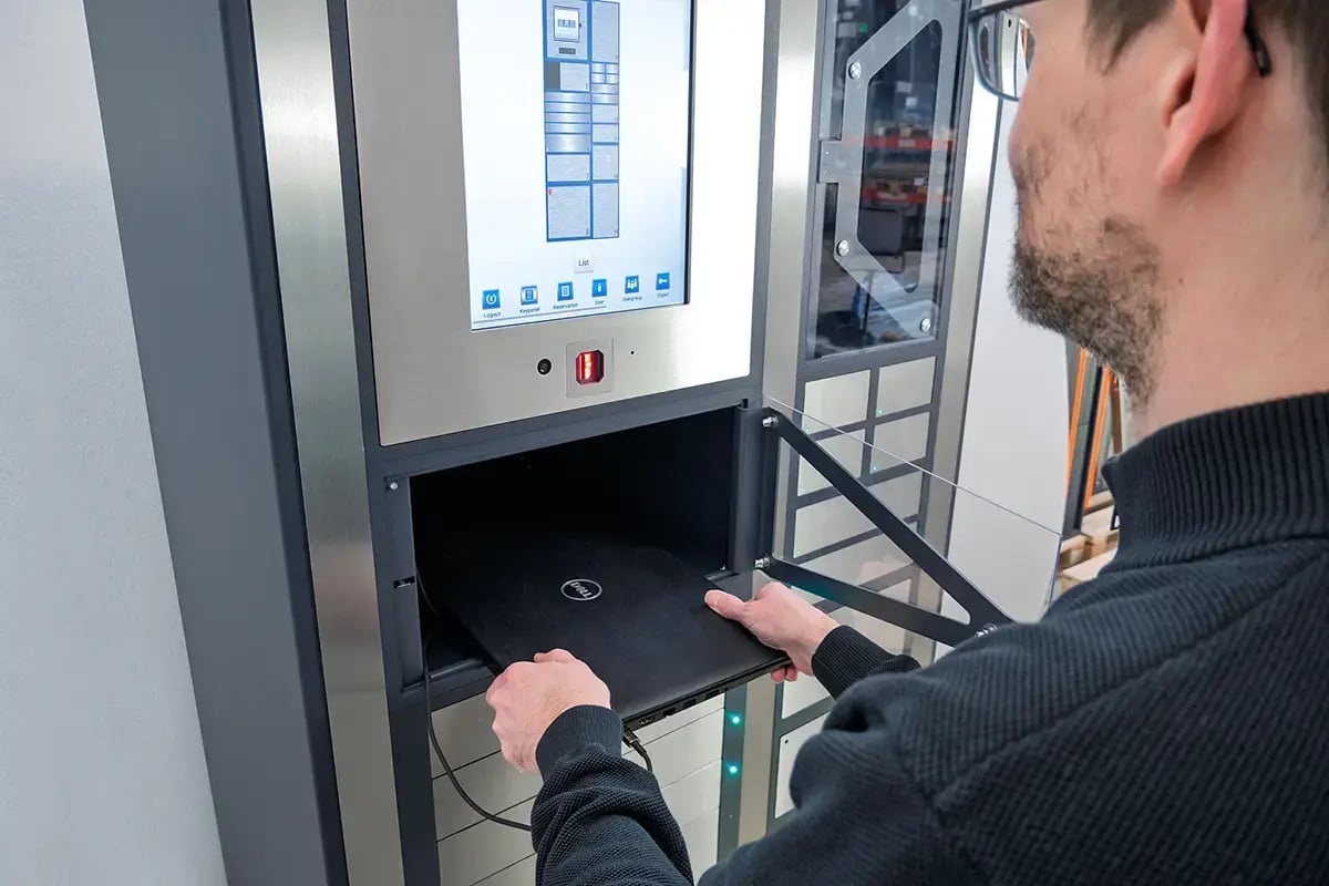 laptop lockers