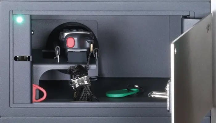 ecos_depot_with_12volt_walkietalkie_radio