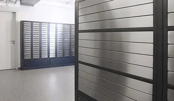 CH-UN-Geneva-long-drawers