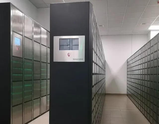 INT-Immigration-centre-dubai-lockers2