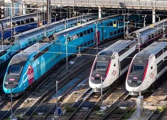 SNCF_trains-alignes-gare