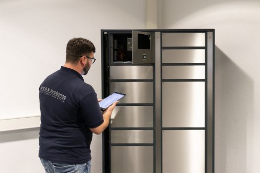 ecossystems_kontakt_service_servicetechniker_am_system