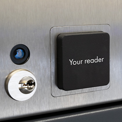 Custom-reader-option-on-electronic-key-cabinet